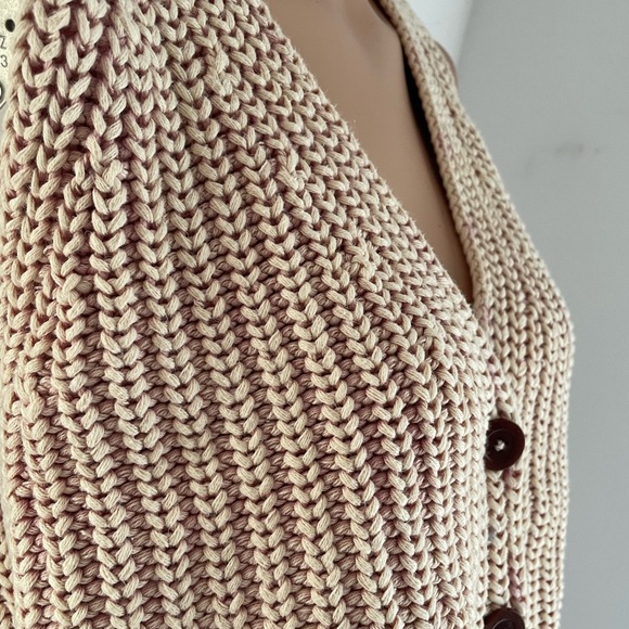 ☮️ PTP 18-19” Boho Free People vest or top knit - Picture 5 of 10